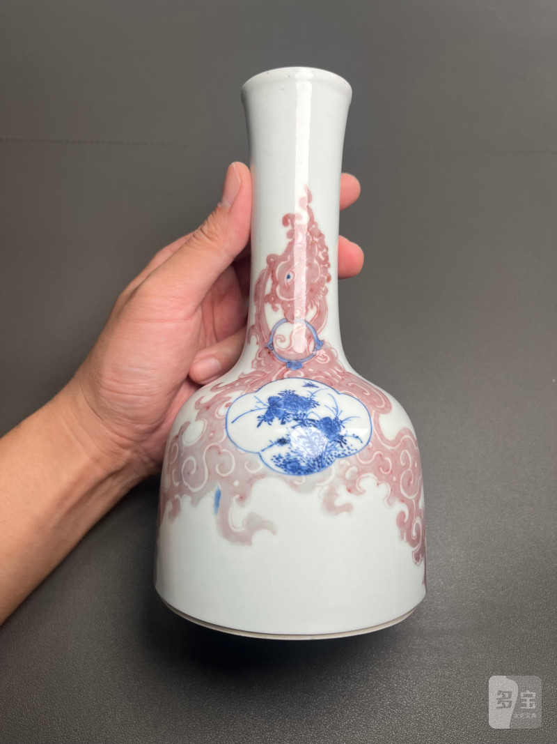 清康熙  青花釉里红夔凤开光花鸟纹双陆尊（附木盒） - 图6